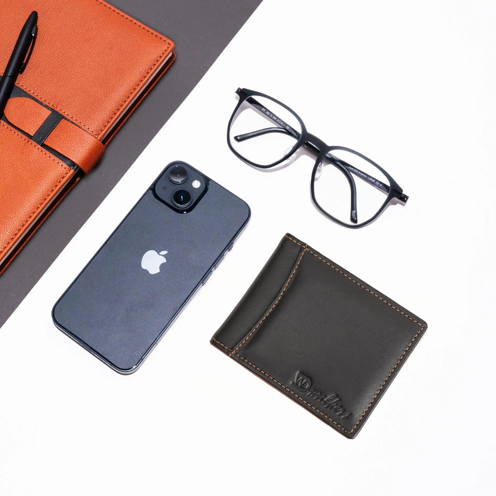 Trendy Black & Beige Leather Card Holder for Men with Card Slots